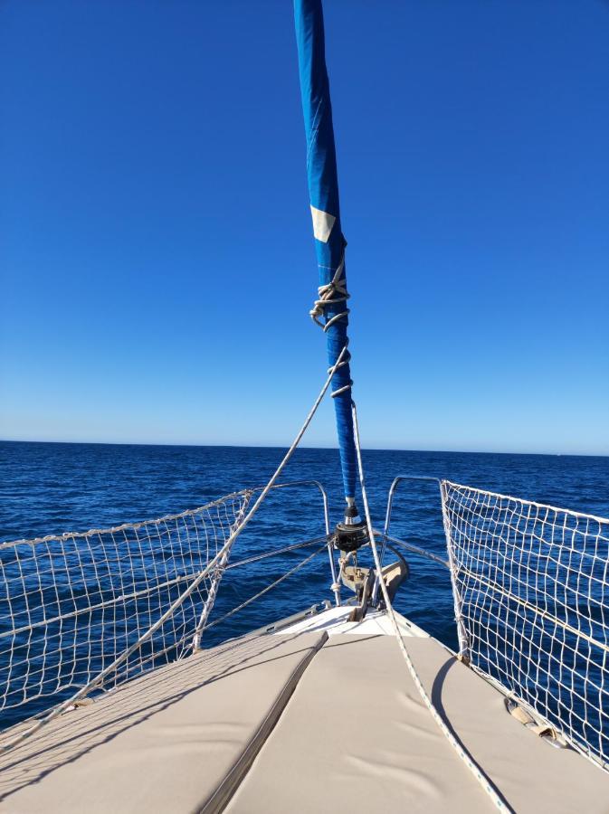 Hotel Magnifico Barco En La Graciosa Caleta de Sebo Esterno foto